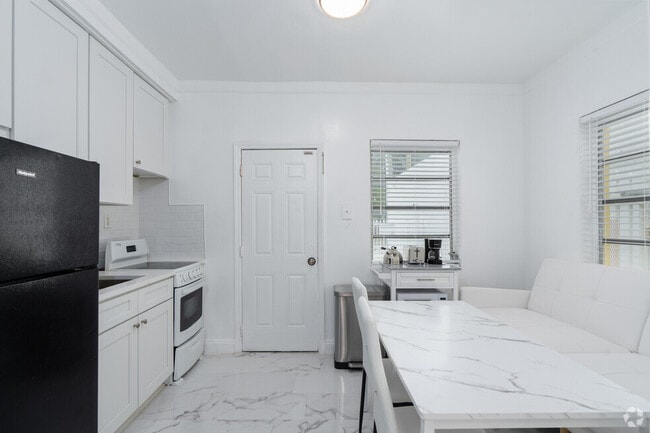 Photo - The Bellmore