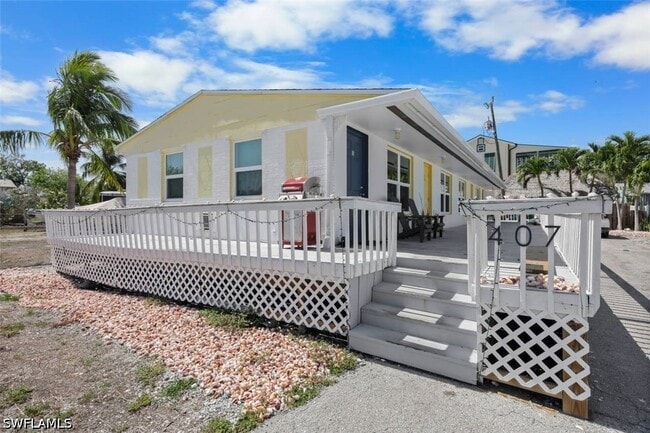 Building Photo - 407 Mango Ave
