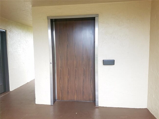 Photo - 7710 NW 50th St Unit 307