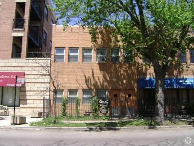 Building Photo - 2302 W Touhy Ave Unit 1 Rental