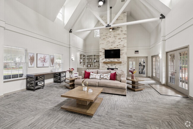 Clubhouse - Waterford Apartments