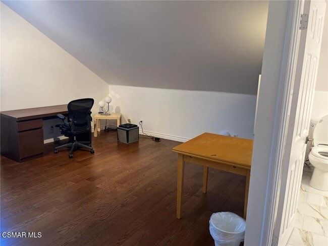 Photo - 23300 Raymond St