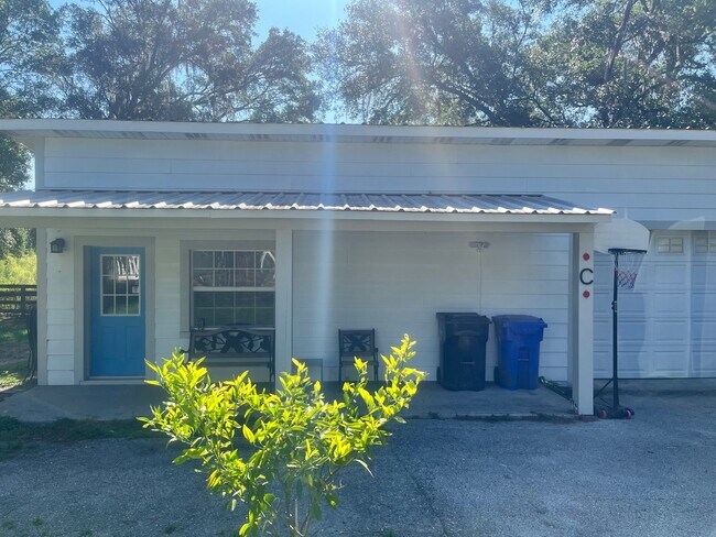 Photo - 10307 Timmons Rd Unidad C