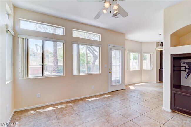 Photo - 83 Broken Rock Dr