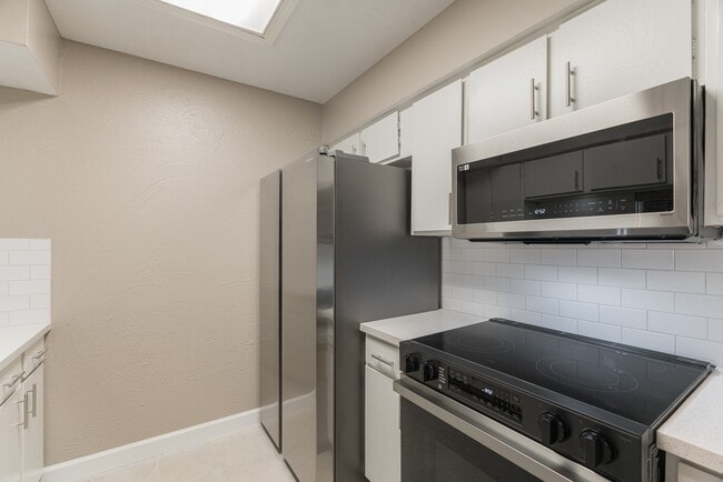 4635 Wild Indigo St Unit 505