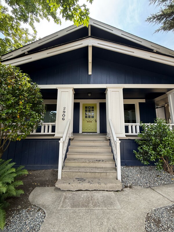 2906 N 21st St Unidad 2