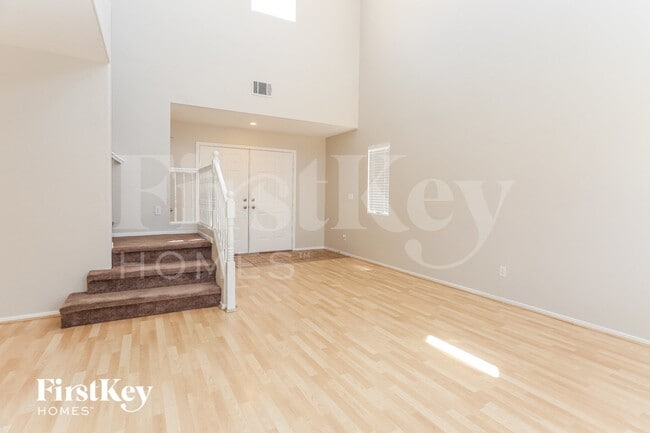 Photo - 718 Azure Banks Ave