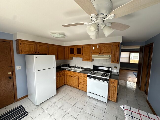 Photo - 4919 N Lester Ave Unit 202