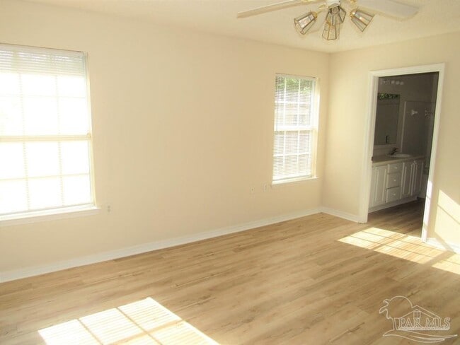 Photo - 10156 Crest Ridge Dr