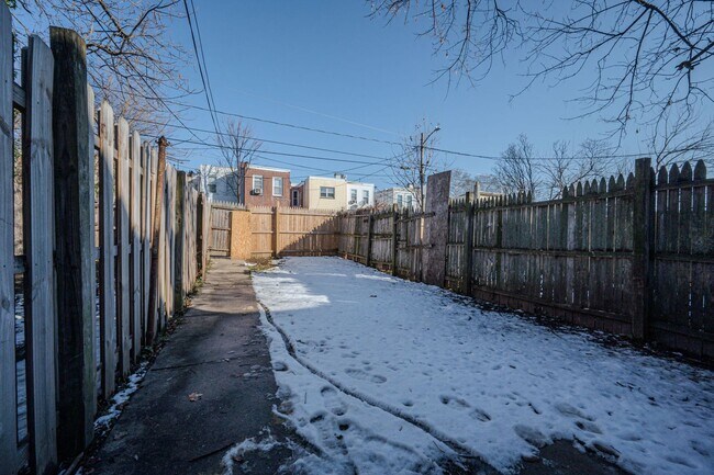 Photo - 2 bedroom one bath townhouse in Wilmington