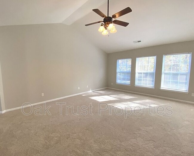 Photo - 237 Border Rd