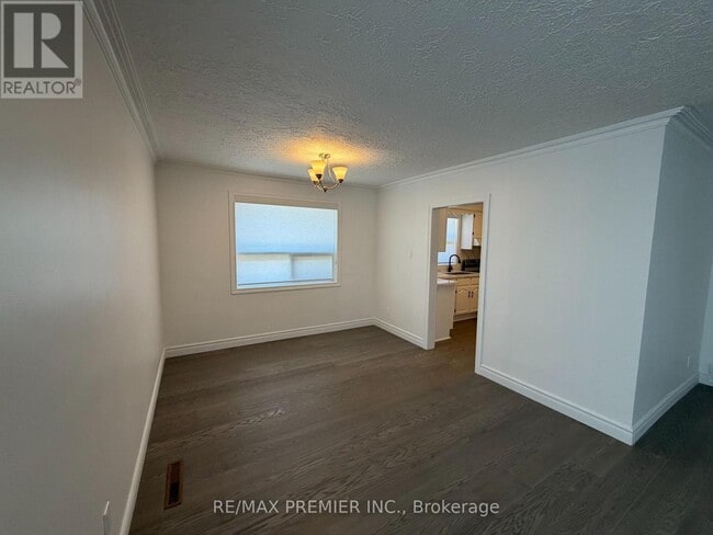 Photo - 9 Blaydon Ave