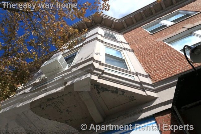 Photo - 1139 Broadway Unit #3