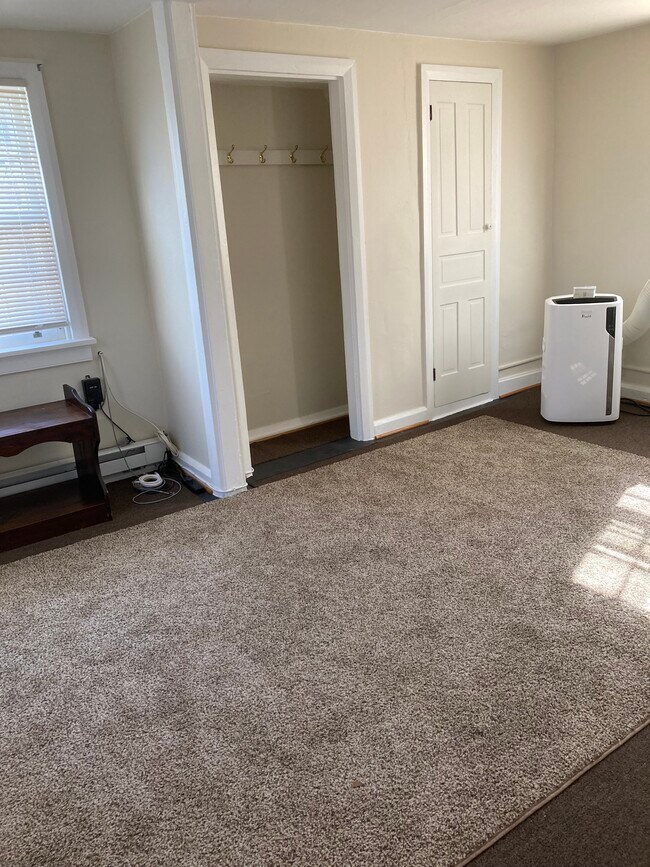 Photo - 514 W Main St Unidad 2 floor