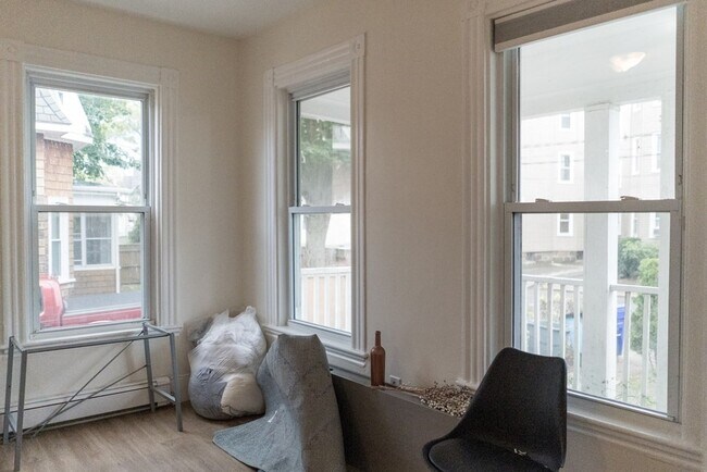 Photo - 20 Ashford St Unit 22