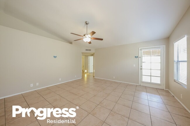 Photo - 3814 W Marconi Ave