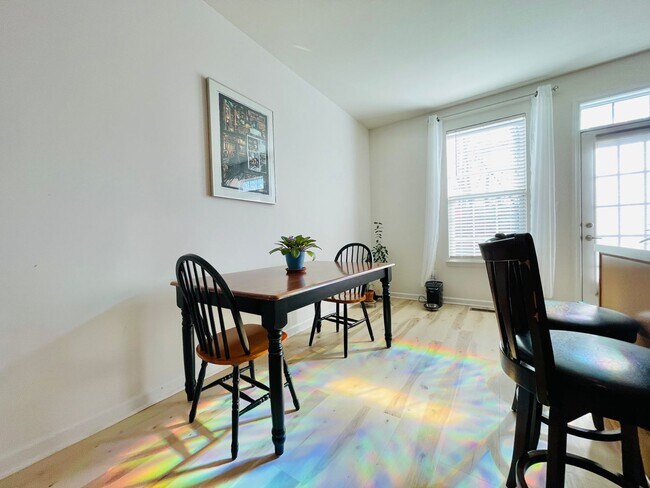 127 Streamview Dr