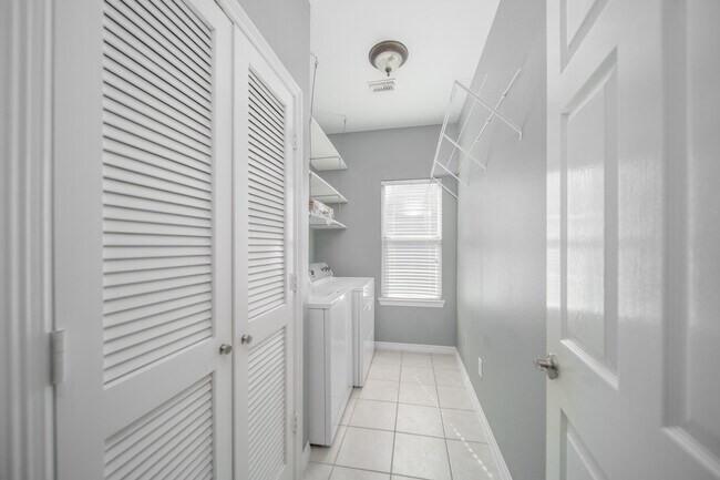Photo - 21323 Sweet Grass Ln