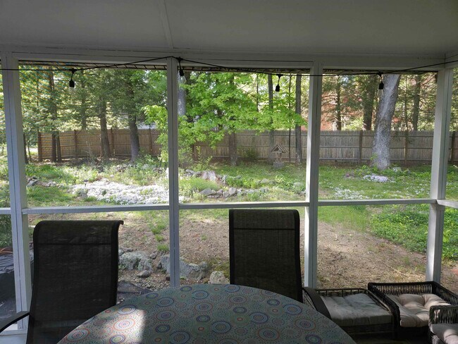 Photo - 2 Hampshire Ave