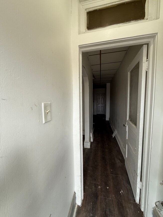 Photo - Nice size house for rent freshly done