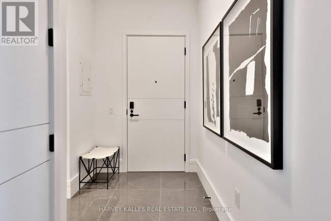 Photo - 215 Lonsdale Rd Unit 1404