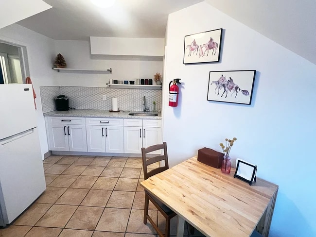 124 73rd St Unit 3