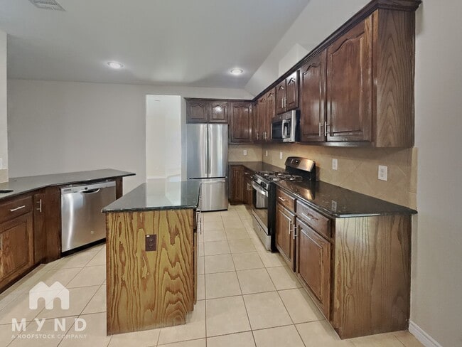 Photo - 1020 Hiddencreek Dr
