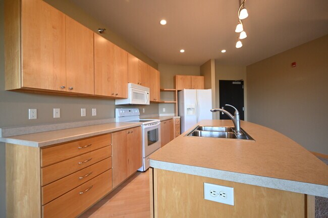 Photo - 401 Pinnacle Way Unit 405