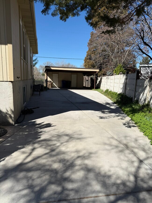 Photo - 451 N Montgomery St