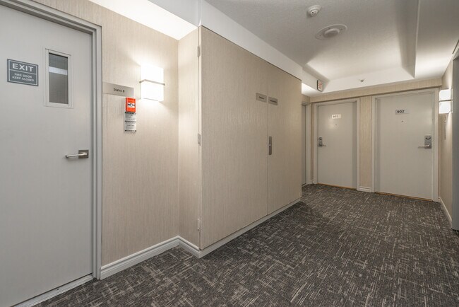 Photo - Monika Vista