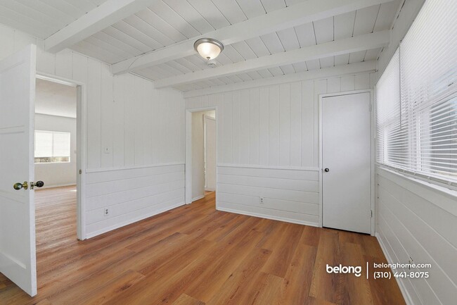 Photo - 18601 Keswick St Unit B