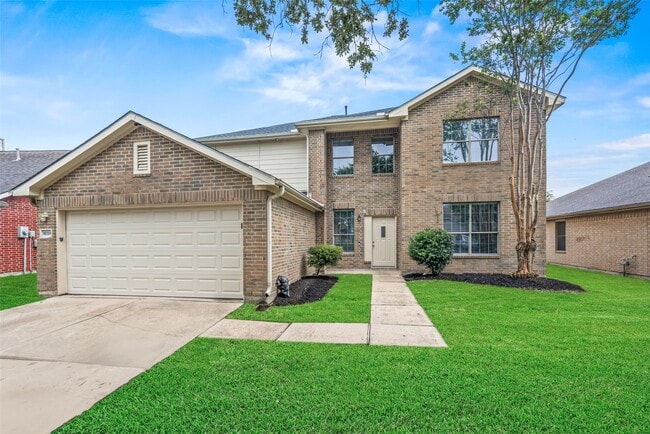 Building Photo - 16306 Autumn Leigh Dr