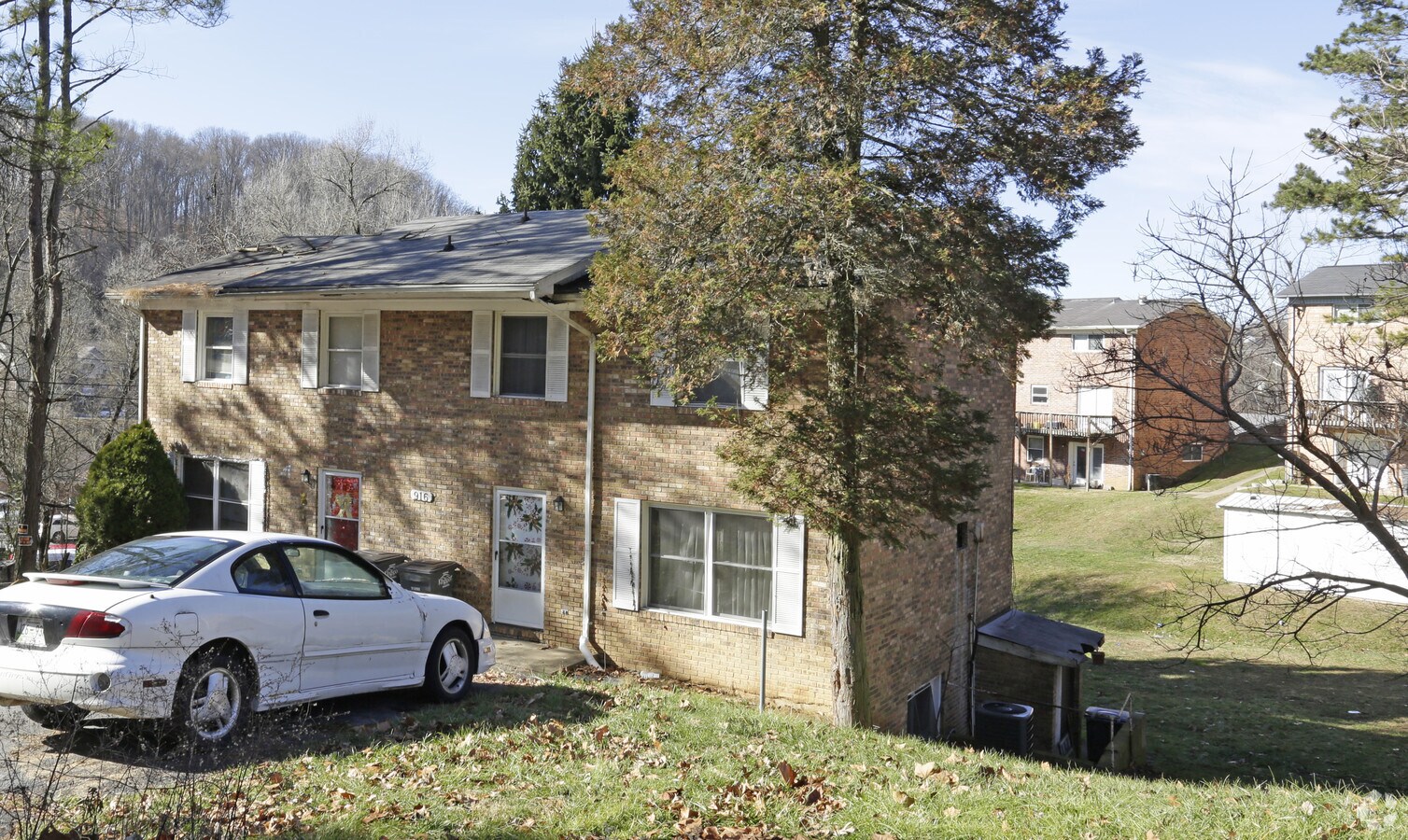 Chadwick Apartments - CHADWICK APARTMENTS