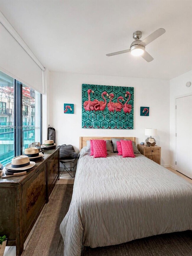 Photo - 6000 Collins Ave Unidad 515