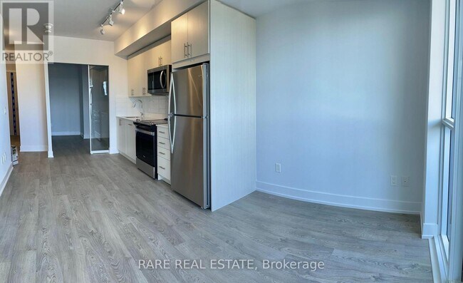 Photo - 2550 Simcoe St N Unit 1614