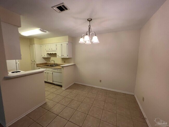 Photo - 9473 Sunnehanna Blvd