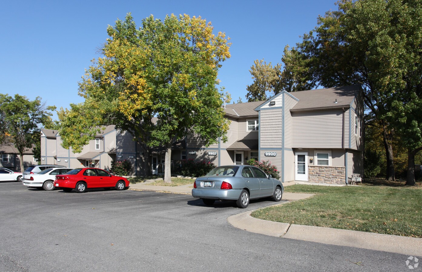 Overland Park Estates - Overland Park Estates