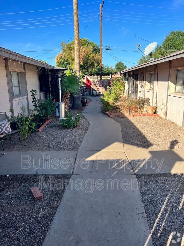 Building Photo - 454 S Stapley Dr Unit E Rental