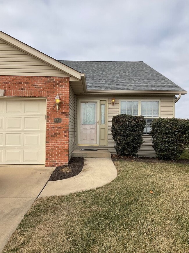 Building Photo - 10974 Kentfield Dr