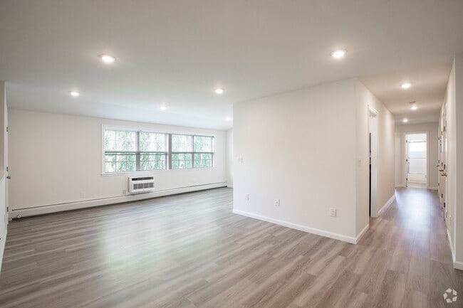2 BR, 1 BA - 62 METROS CUADRADOS