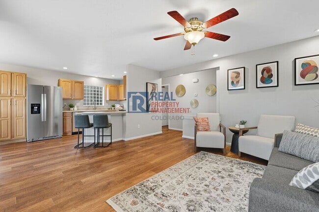 Photo - 2175 Coach House Loop