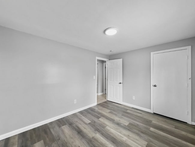 Photo - 19 Grove St Unit 8