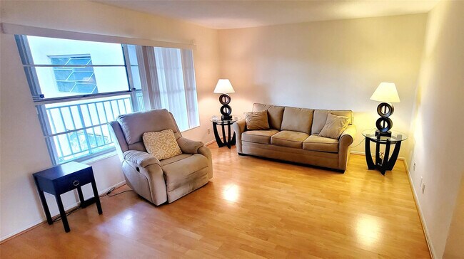 Photo - 2901 NW 47th Terrace Unit 247B