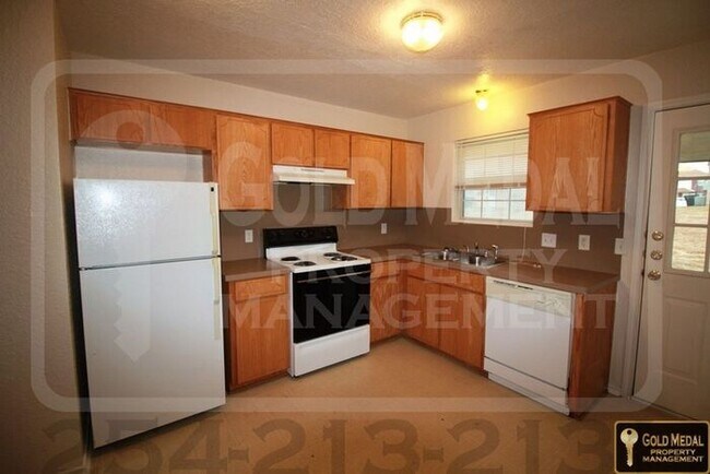 Photo - 4500 Sylvia Dr