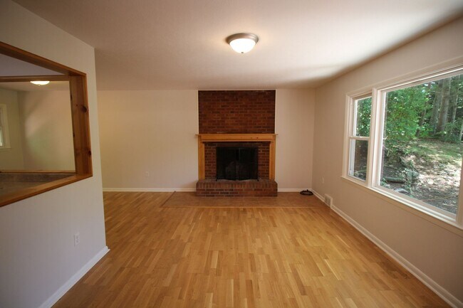 Photo - South AVL - 3/2 with Finished Basement!