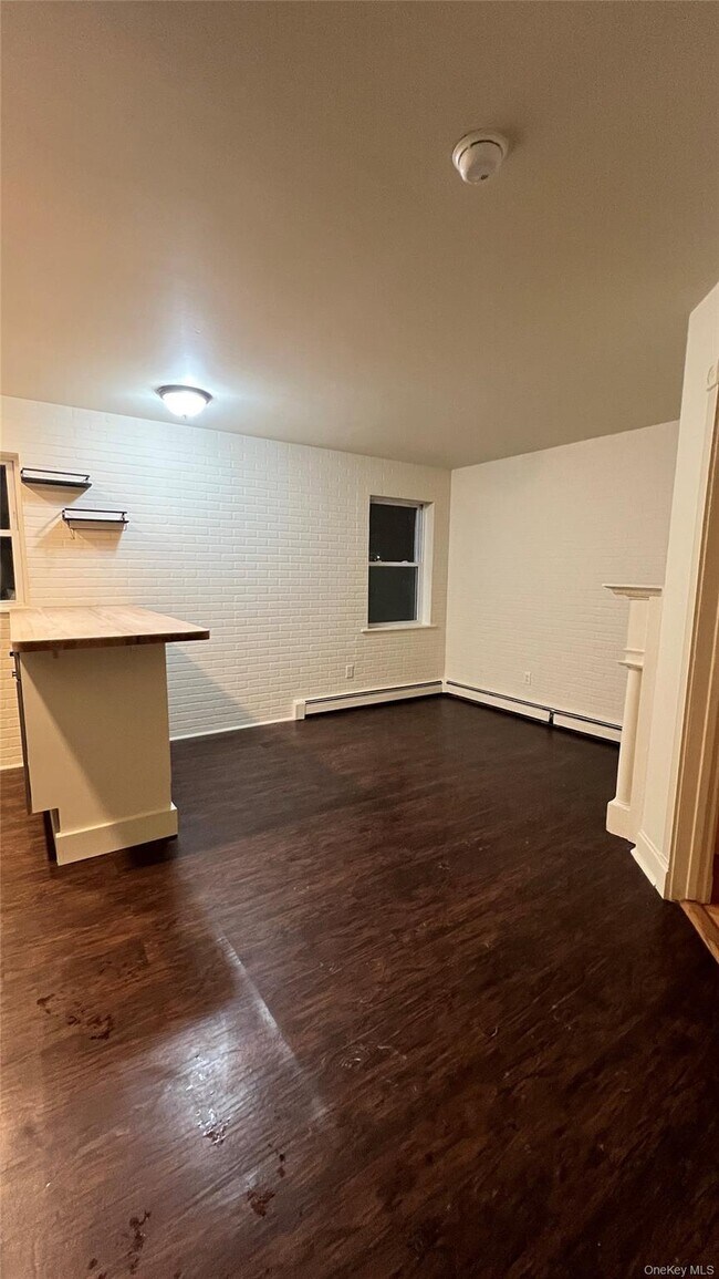 Photo - 27 E Main St Unidad 3