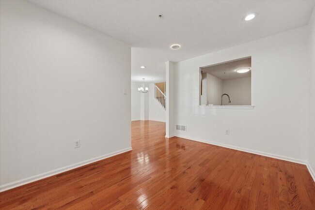 Photo - Beautiful 2BR/2.5BA Townhome in Byers Stat...