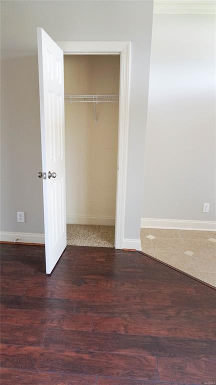 Photo - 9537 Greythorne Way