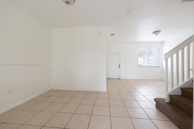 Photo - 2818 SE 16th Ave