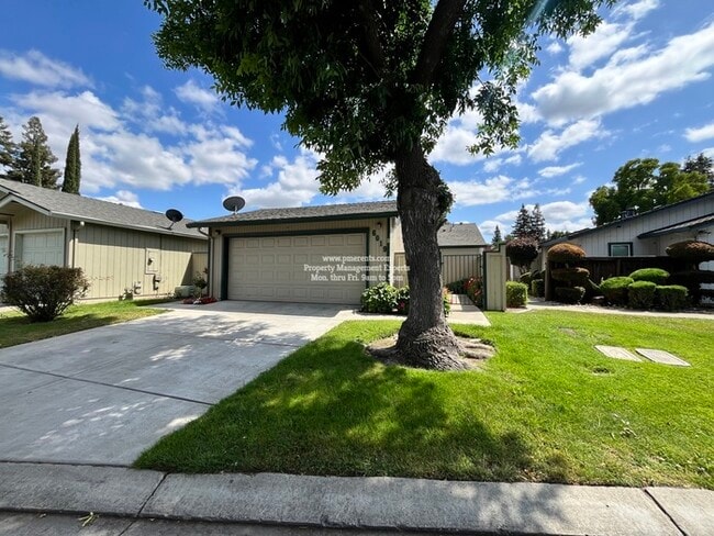 Photo - 6019 Carolina Cir